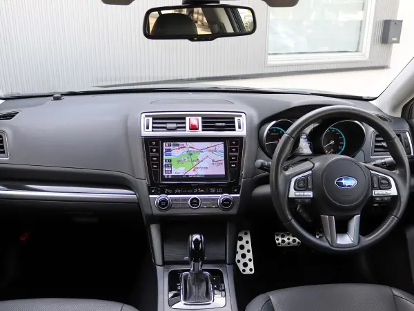 2015 Subaru Legacy Outback — photo 2 | Tuminion Kenya