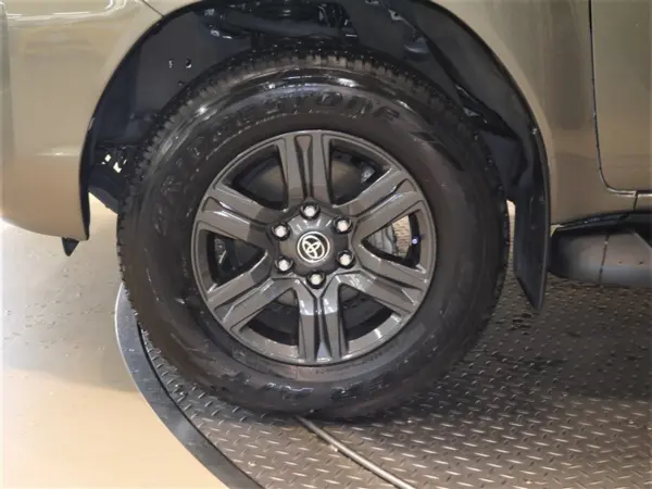 2021 Toyota Hilux — photo 9 | Tuminion Kenya