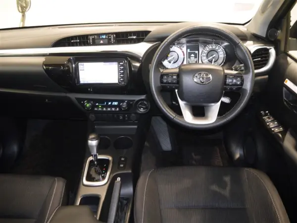 2021 Toyota Hilux — photo 7 | Tuminion Kenya