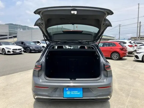 2025 Volkswagen Golf — photo 8 | Tuminion Kenya