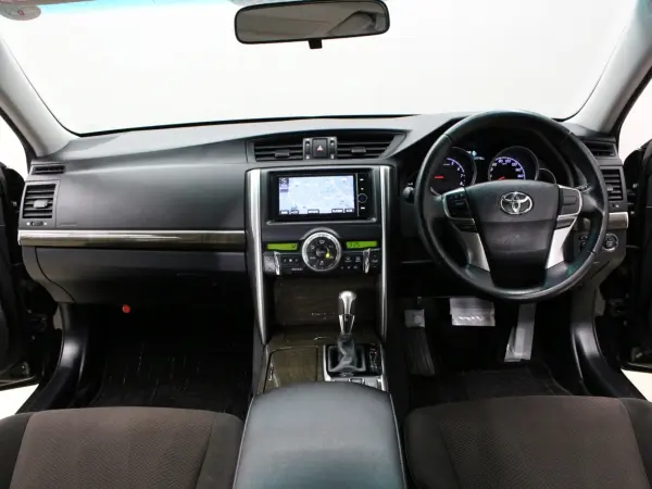 2013 Toyota Mark  X — photo 2 | Tuminion Kenya