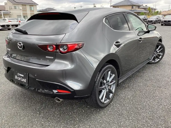 2021 Mazda 3 Fastback — photo 2 | Tuminion Kenya