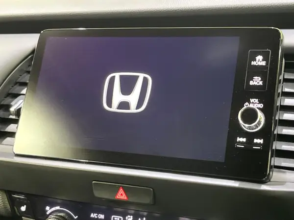 2025 Honda Fit — photo 7 | Tuminion Kenya