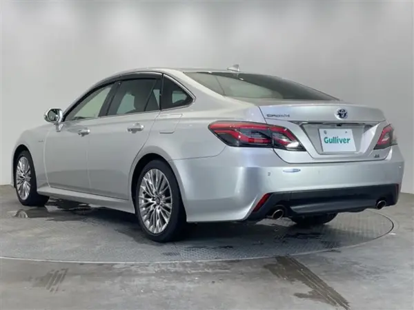 2019 Toyota Crown — photo 3 | Tuminion Kenya