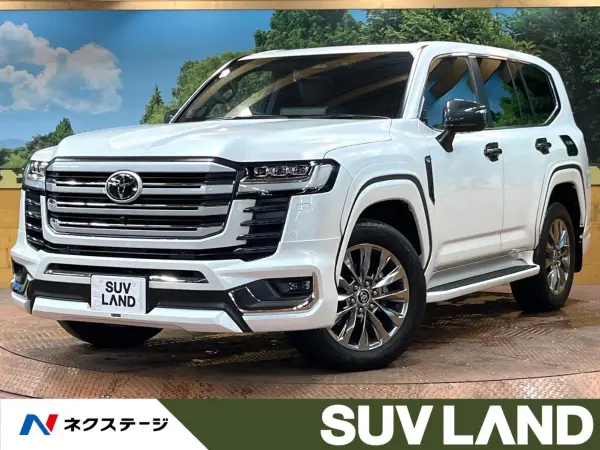 2025 Toyota Landrcuiser 300 — photo 1