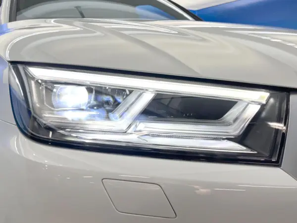 2020 Audi Q5 — photo 9 | Tuminion Kenya