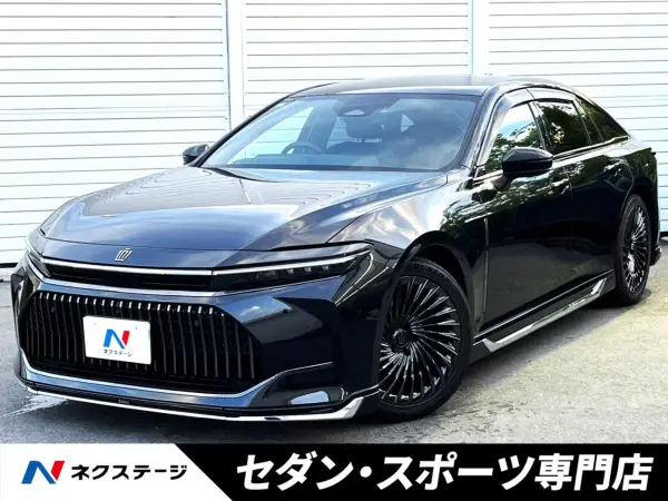 2025 Toyota Crown — photo 1