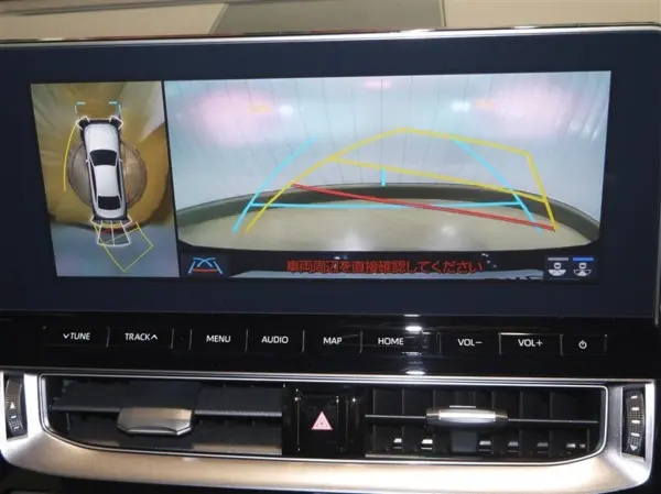 2022 Toyota Crown — photo 3 | Tuminion Kenya