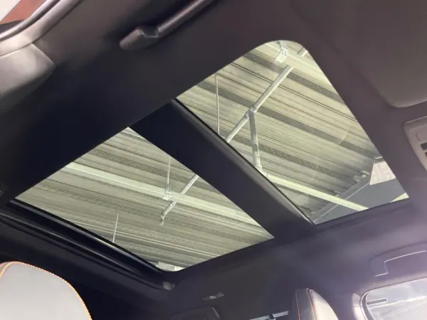 2022 Mitsubishi Outlander — photo 3 | Tuminion Kenya