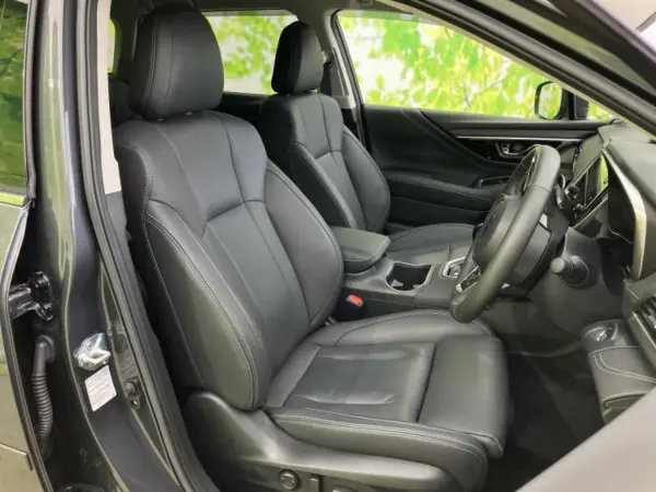2024 Subaru Legacy Outback — photo 7 | Tuminion Kenya
