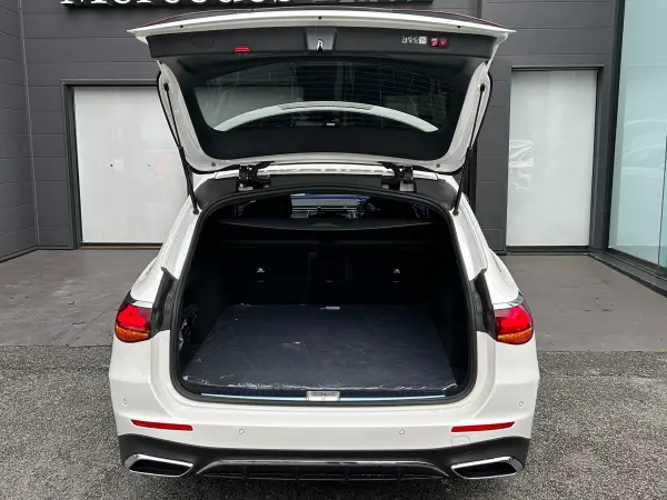 2024 Mercedes E Class — photo 7 | Tuminion Kenya