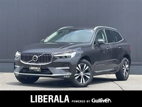 2022 Volvo Xc60 — photo 1