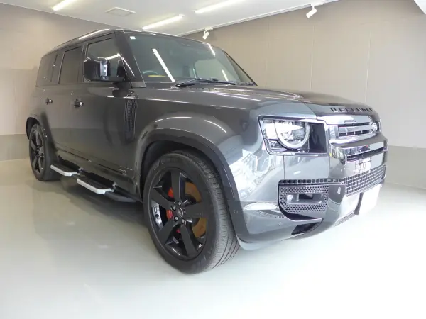 2023 Landrover Defender — photo 2 | Tuminion Kenya