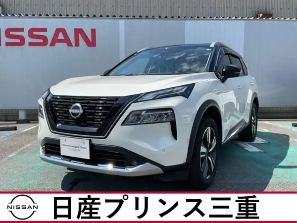 2023 Nissan Xtrail — photo 1
