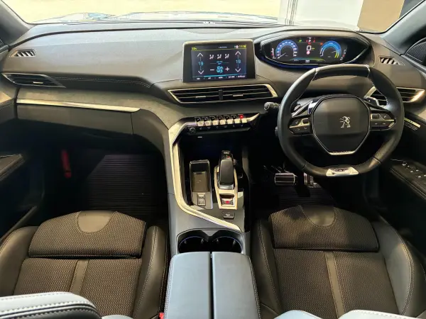 2023 Peugeot 3008 — photo 7 | Tuminion Kenya