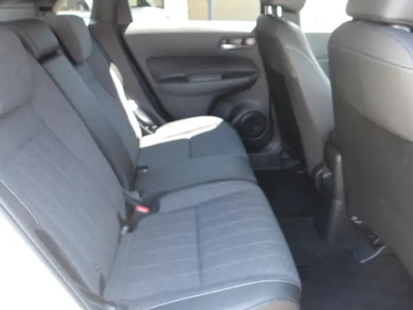 2024 Honda Fit — photo 8 | Tuminion Kenya