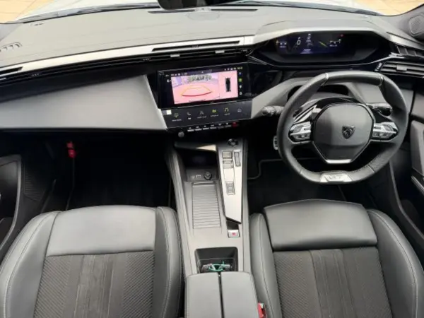 2023 Peugeot 308 — photo 3 | Tuminion Kenya