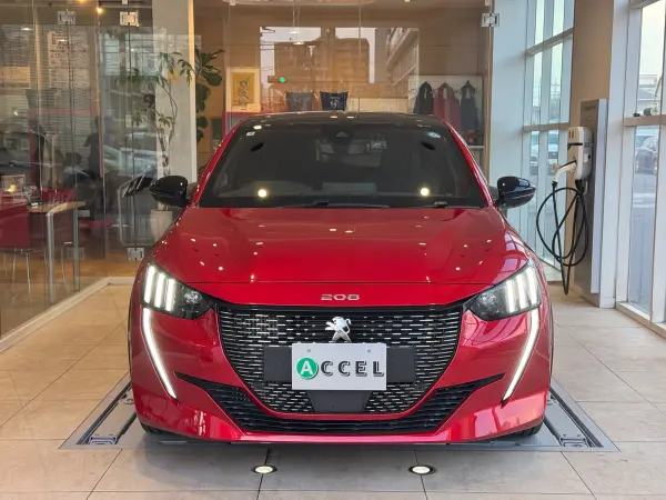 2022 Peugeot 208 — photo 9 | Tuminion Kenya