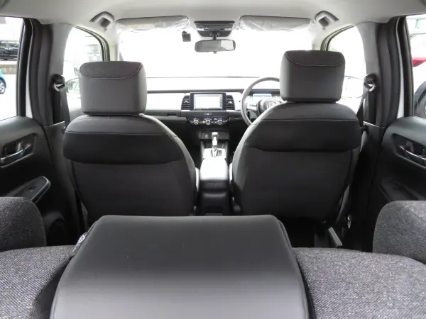 2024 Honda Fit — photo 8 | Tuminion Kenya