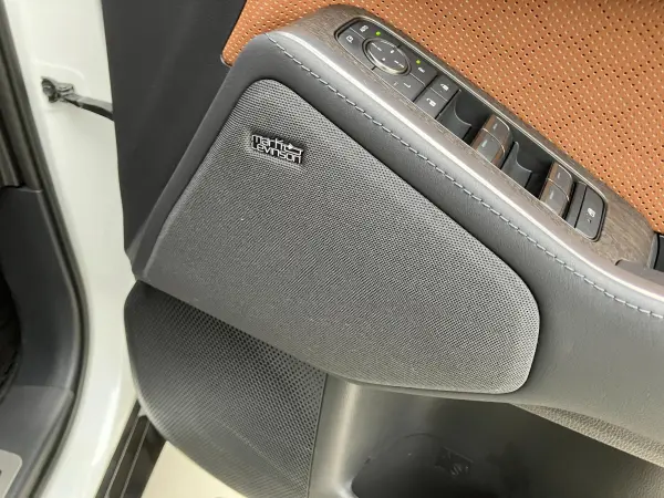 2025 Lexus Gx — photo 9 | Tuminion Kenya