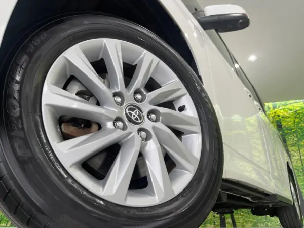 2023 Toyota Noah — photo 9 | Tuminion Kenya
