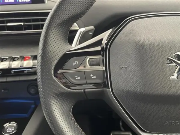 2022 Peugeot 3008 — photo 2 | Tuminion Kenya