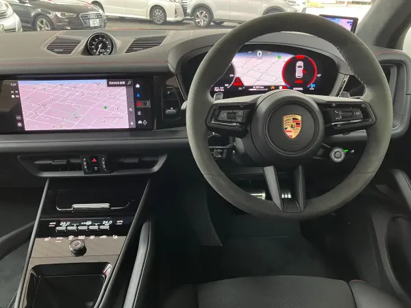 2024 Porsche Cayenne — photo 9 | Tuminion Kenya