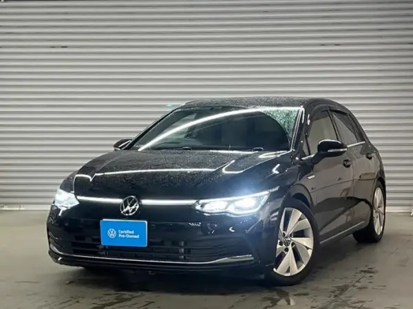 Volkswagen Golf eTSI Style (Black)