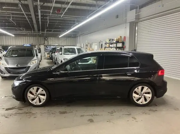 2021 Volkswagen Golf — photo 7 | Tuminion Kenya
