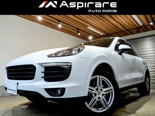 Porsche Cayenne 3.6 Tiptronic S 4WD Panorama Glass Sunroof/Luxor Beige Leather/Entry Drive System/19-inch Alloy Wheels/Seat Heater/Cruise Control/Navigation YV/Rear Camera/18-way Power Seat/Memory Seat/HID (Carrara White Metallic)