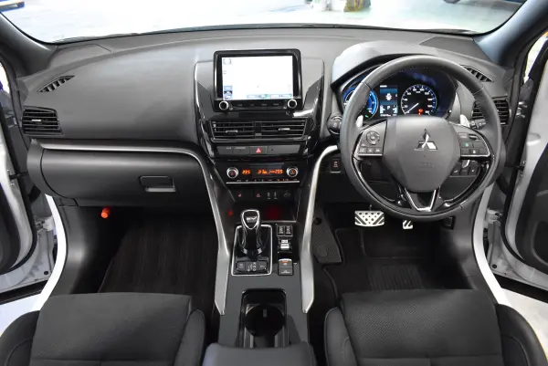 2024 Mitsubishi Eclipse Cross — photo 3 | Tuminion Kenya