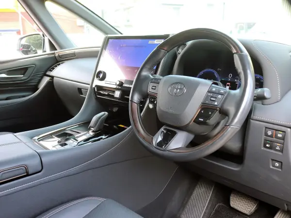 2024 Toyota Alphard — photo 7 | Tuminion Kenya