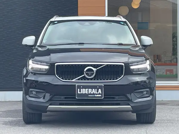 2020 Volvo Xc40 — photo 8 | Tuminion Kenya