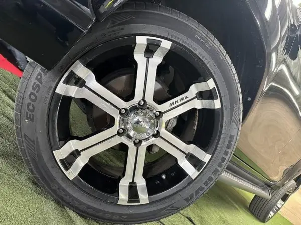 2020 Toyota Hilux — photo 9 | Tuminion Kenya