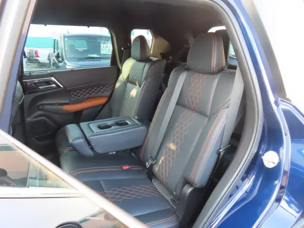 2023 Mitsubishi Outlander — photo 8 | Tuminion Kenya