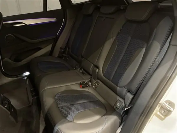 2021 Bmw X1 — photo 3 | Tuminion Kenya