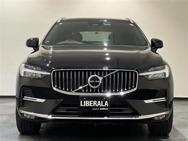 2022 Volvo Xc60 — photo 9 | Tuminion Kenya