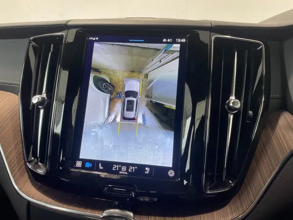 2022 Volvo Xc60 — photo 7 | Tuminion Kenya