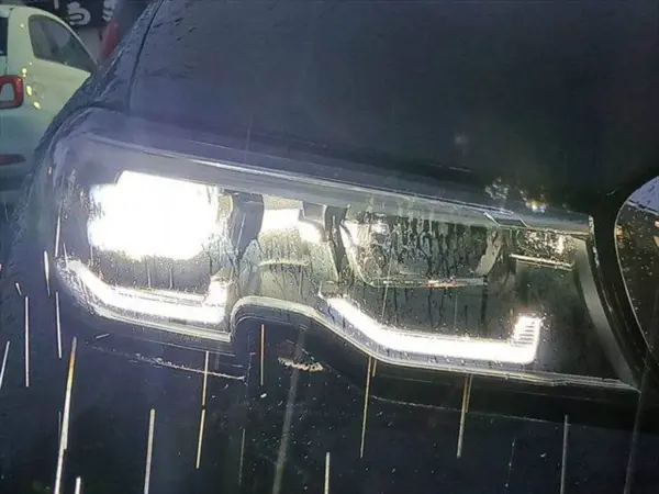 2021 Bmw 3 Series — photo 8 | Tuminion Kenya