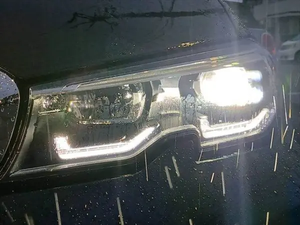 2021 Bmw 3 Series — photo 9 | Tuminion Kenya