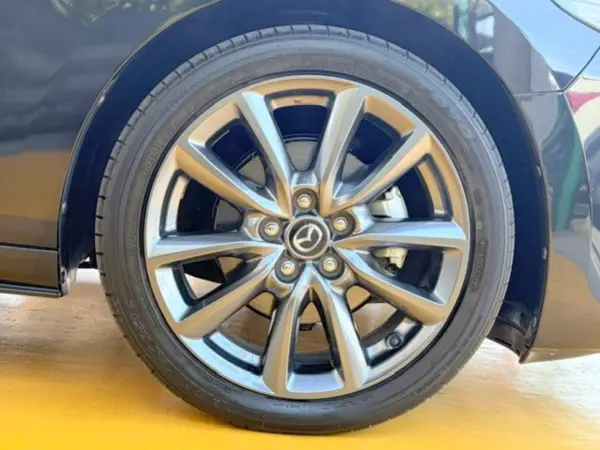 2020 Mazda 3 Fastback — photo 8 | Tuminion Kenya