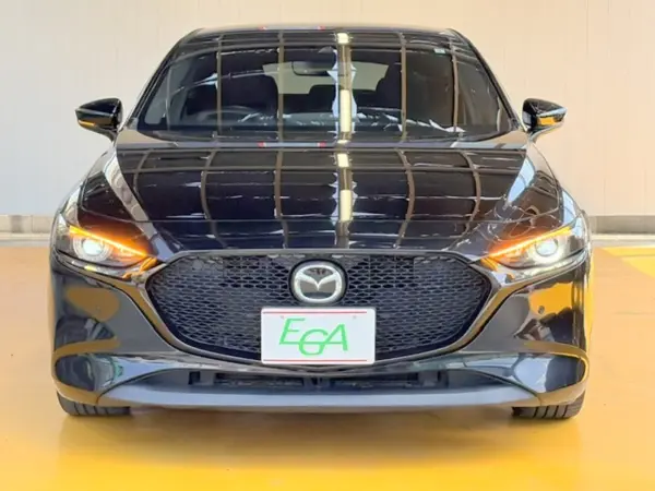 2020 Mazda 3 Fastback — photo 9 | Tuminion Kenya