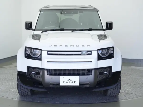 2022 Landrover Defender — photo 3 | Tuminion Kenya