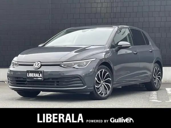 2022 Volkswagen Golf — photo 1