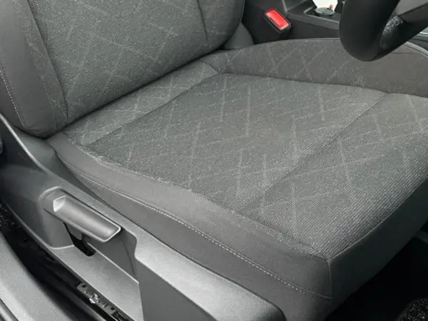 2022 Volkswagen Golf — photo 8 | Tuminion Kenya