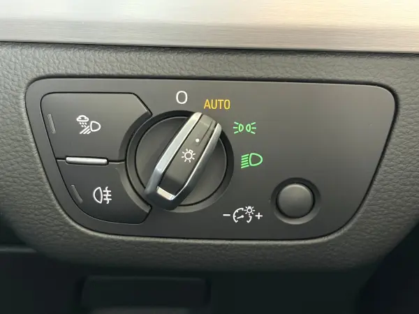 2019 Audi Q5 — photo 8 | Tuminion Kenya