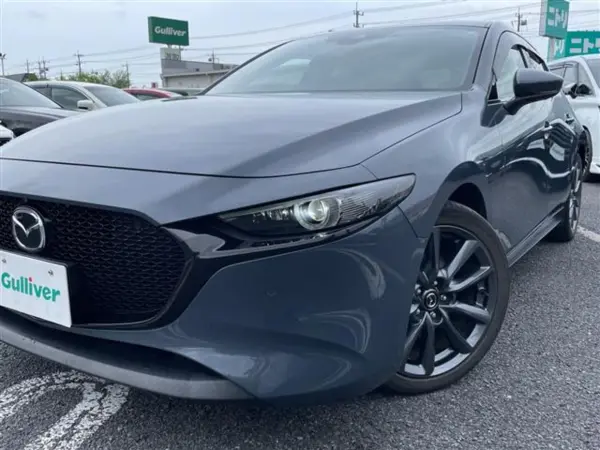 2021 Mazda 3 Fastback — photo 9 | Tuminion Kenya