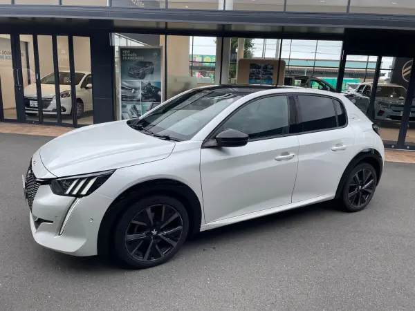 2021 Peugeot 208 — photo 3 | Tuminion Kenya
