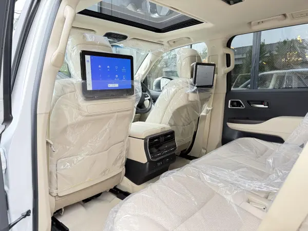 2026 Toyota Landrcuiser 300 — photo 3 | Tuminion Kenya