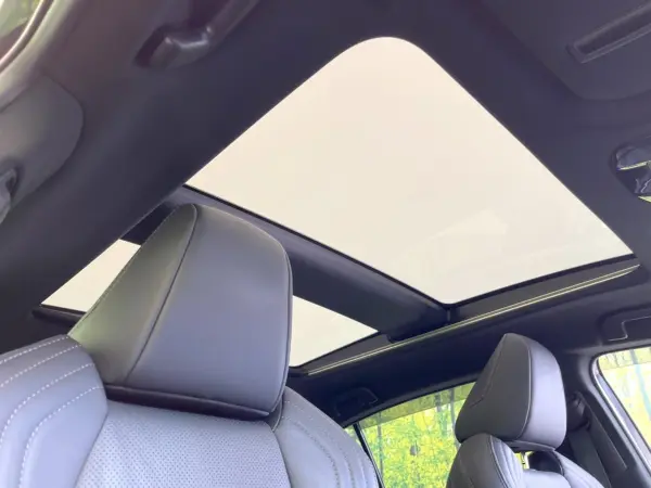 2023 Toyota Harrier — photo 3 | Tuminion Kenya